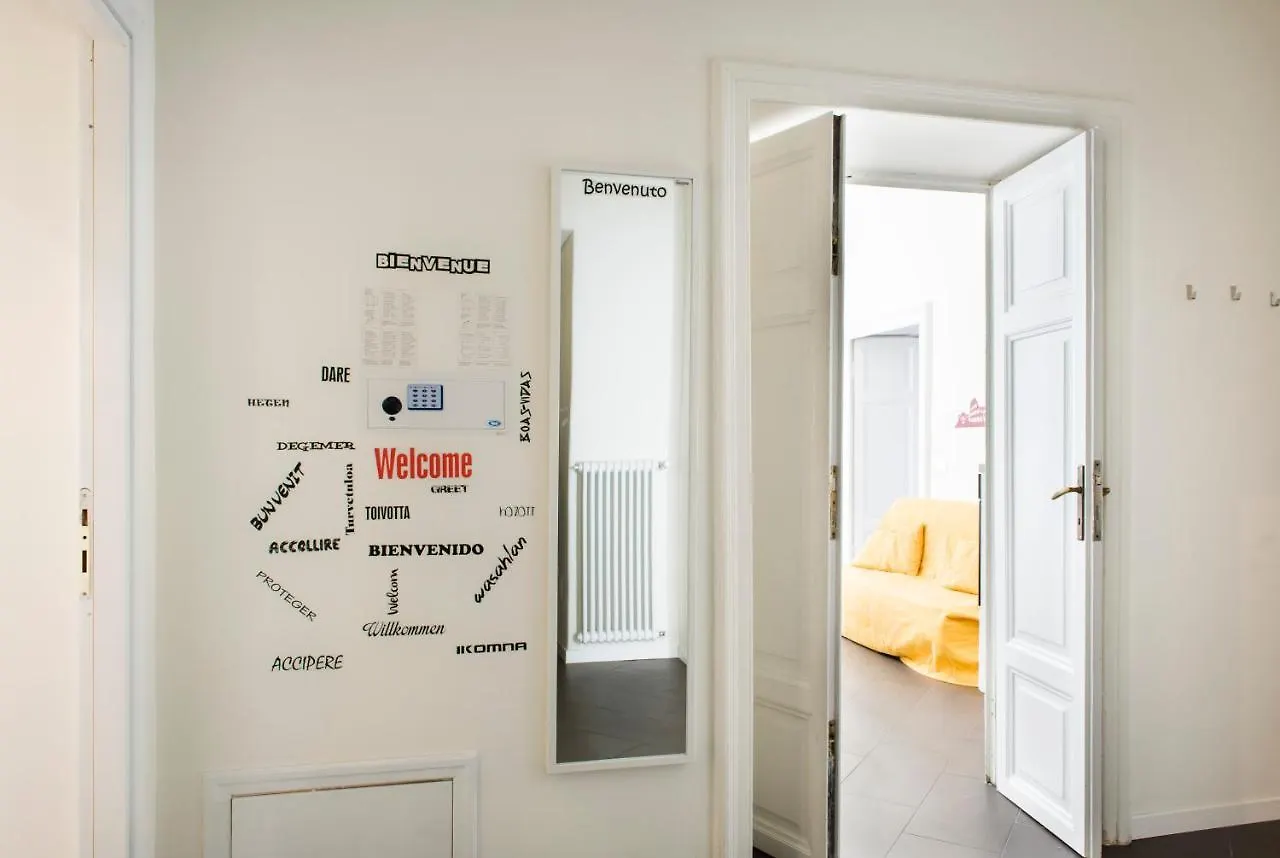 Flatinrome Termini 2 Grande Appartamento Luminoso In Centro Apartment Rome